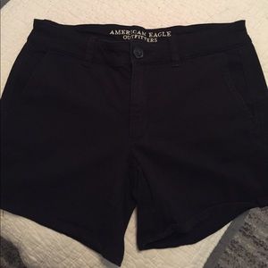 American eagle size 8 black shorts
